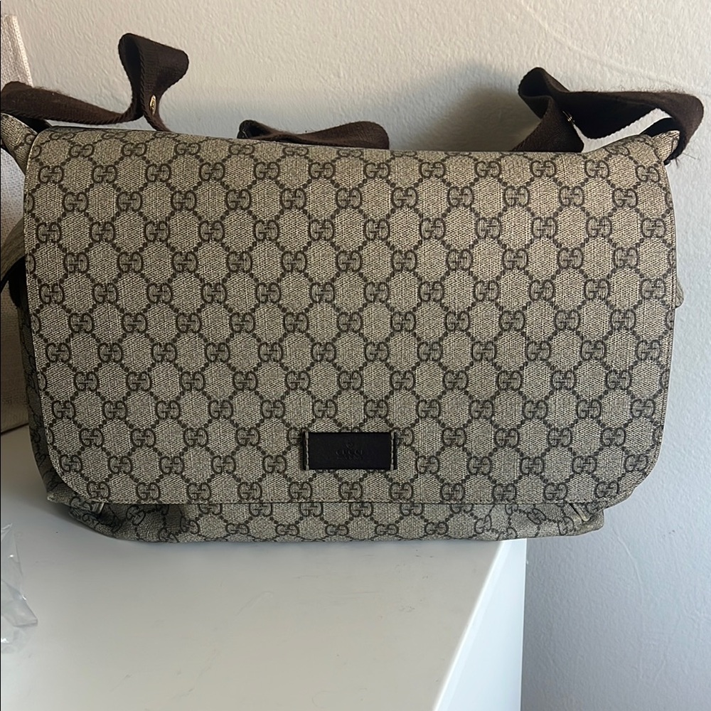 Gucci Cream and Brown Messenger Bag with Iconic GG Monogram